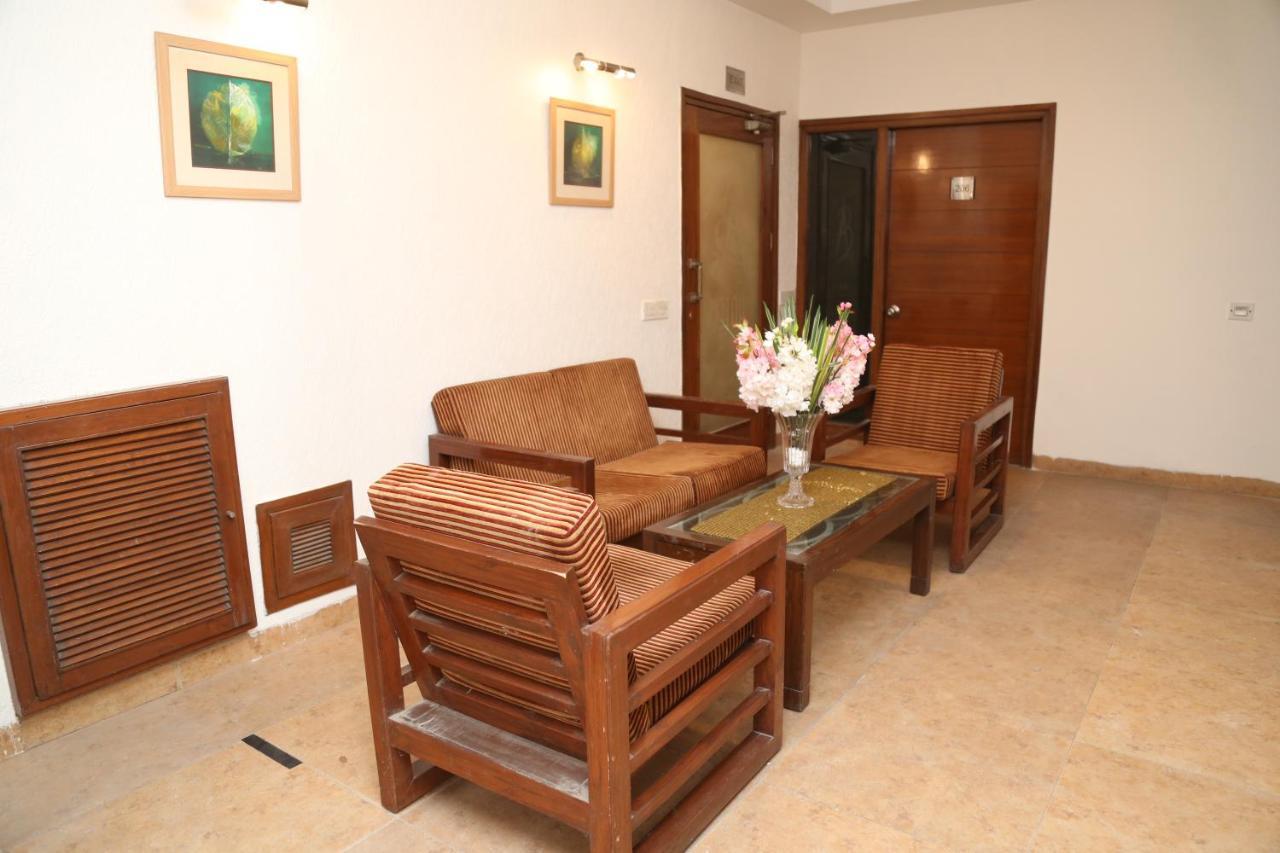 Hotel H26 Chandigarh Exterior photo
