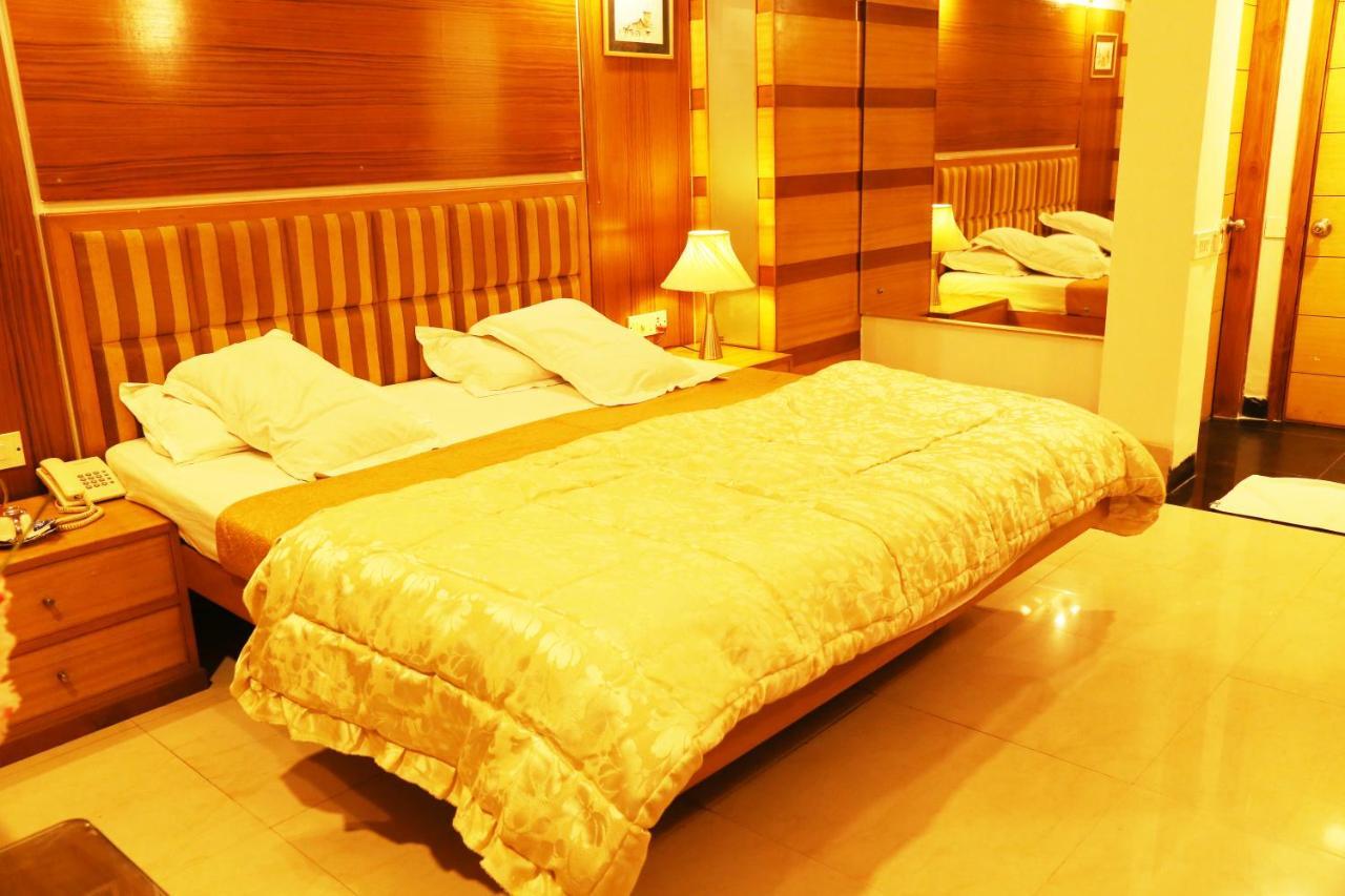 Hotel H26 Chandigarh Exterior photo